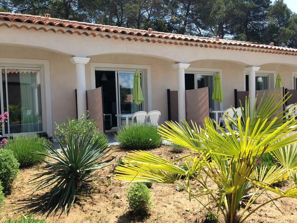 Villa Des Soleils Sillans-la Cascade Exteriör bild