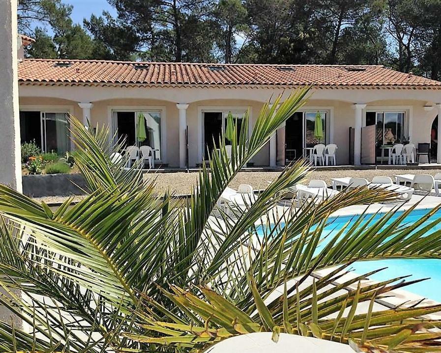 Villa Des Soleils Sillans-la Cascade Exteriör bild